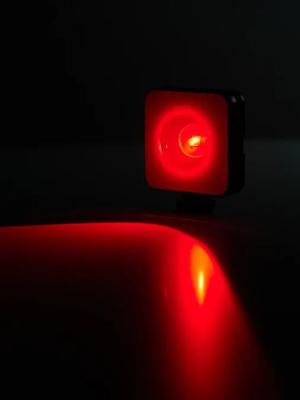 Осветитель светодиодный Raylab RL-LED06-S 2500-9000K 2000mAh