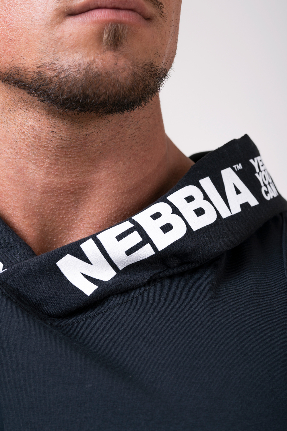 Мужская майка c капюшоном Nebbia Hooded Singlet 173 black