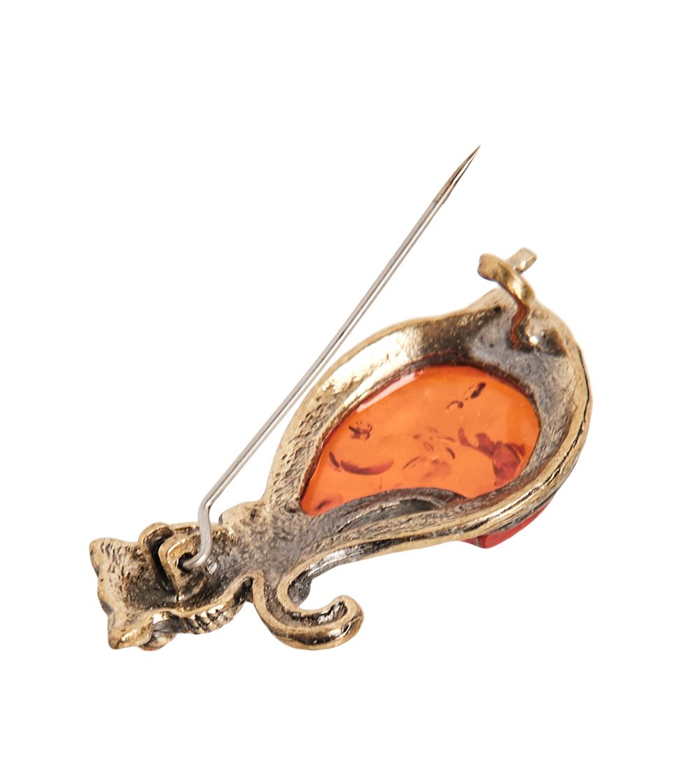 AM- 908 Брошь «Кот с бантиком» (латунь, янтарь)