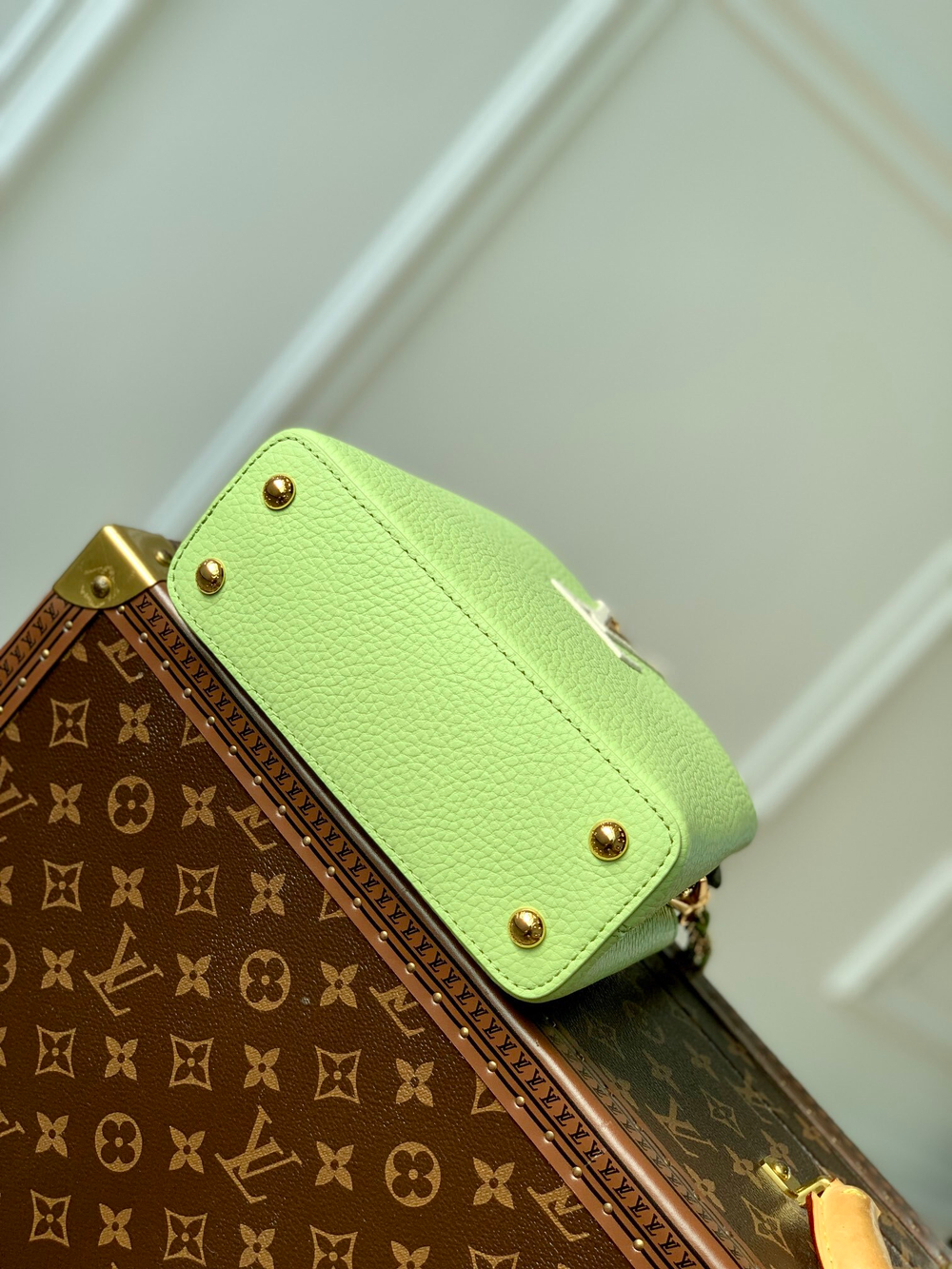 Louis Vuitton Capucines Mini