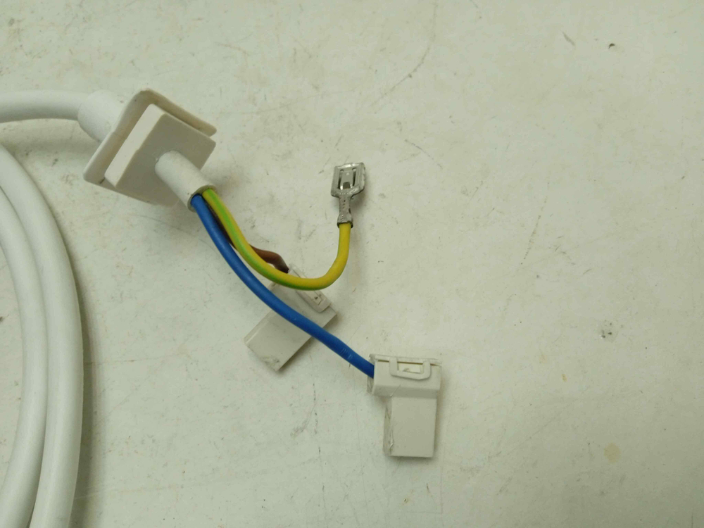 AWG235/1 кт179 Сетевой шнур для стиральной машины Whirlpool AWG235/1 б/у