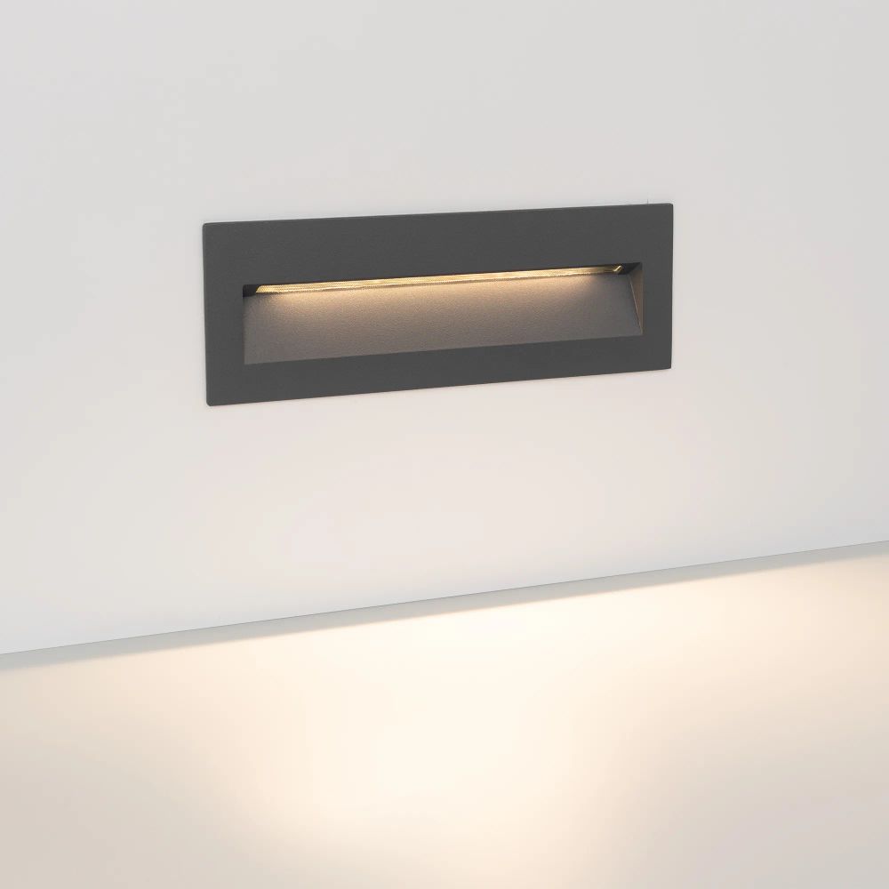 Светильник LTD-TRAIL-S226x76-8W Warm3000 (GR, 65 deg, 230V) (Arlight, IP65 Металл, 3 года) 029964