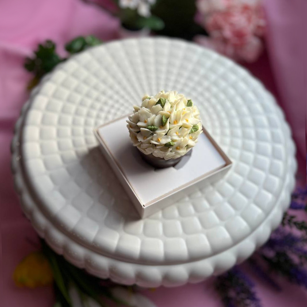 Шоколадный горшочек "Цветочный десерт"