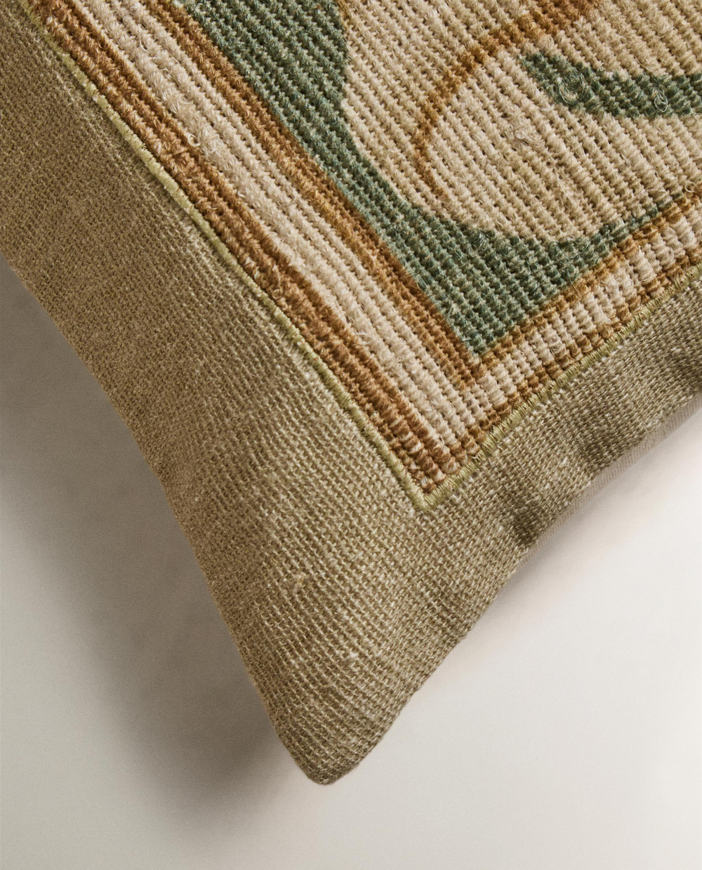 Zara Home наволочка декоративная из льна, зелёный, 50x50 см