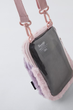 ZARA ЧЕХОЛ ДЛЯ МОБИЛЬНОГО ТЕЛЕФОНА KUROMI © SANRIOИЗ ИСКУССТВЕННОГО МЕХА, РОЗОВЫЙ