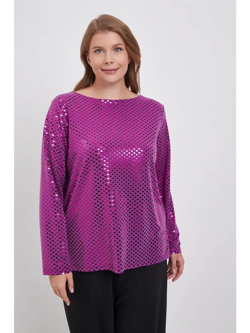 Блузка нарядная с пайетками