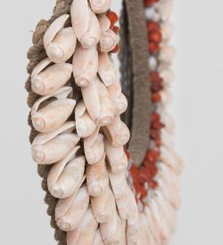 26-014 Ожерелье аборигена (Папуа)