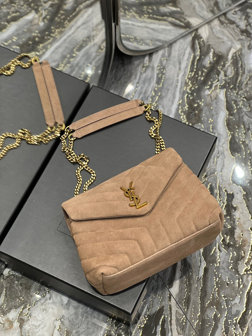 Saint Laurent Loulou 25 cm