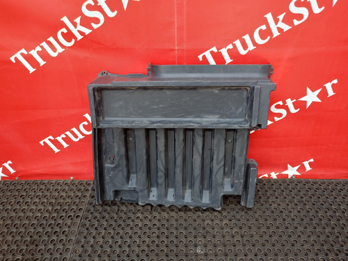 Крышка инструментального ящика