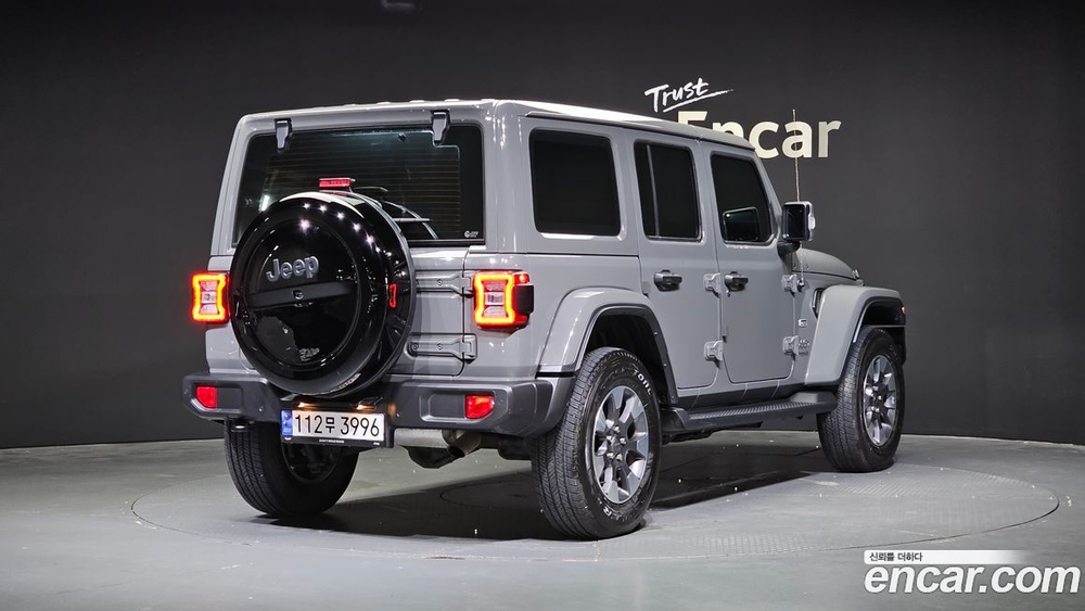 Jeep Wrangler (JL) 2.0 Overland 4 двери (11.2021)