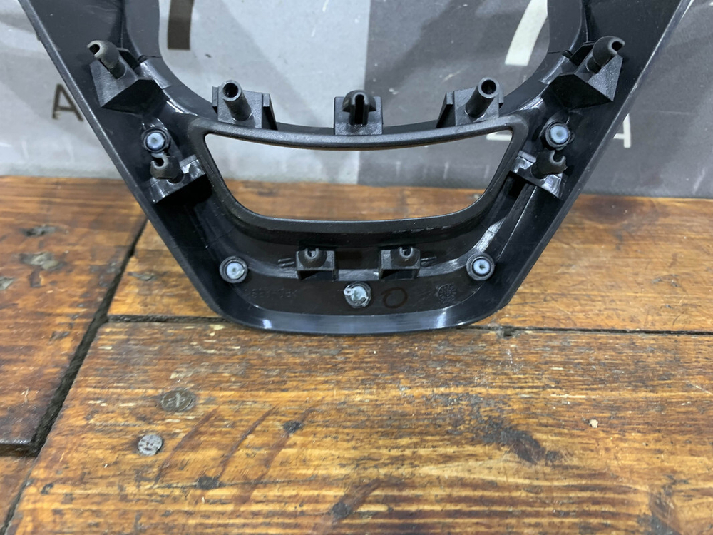 Накладка рулевого колеса Chery Tiggo 8 18-нв Б/У Оригинал 404000085AA