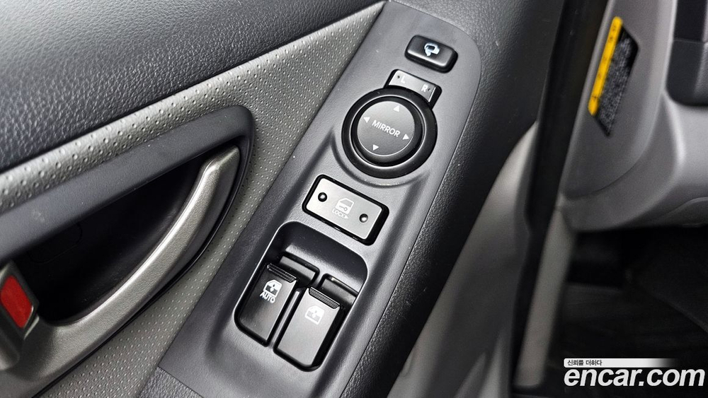 Hyundai The New Grand Starex Van 3-х местный (06.2020)