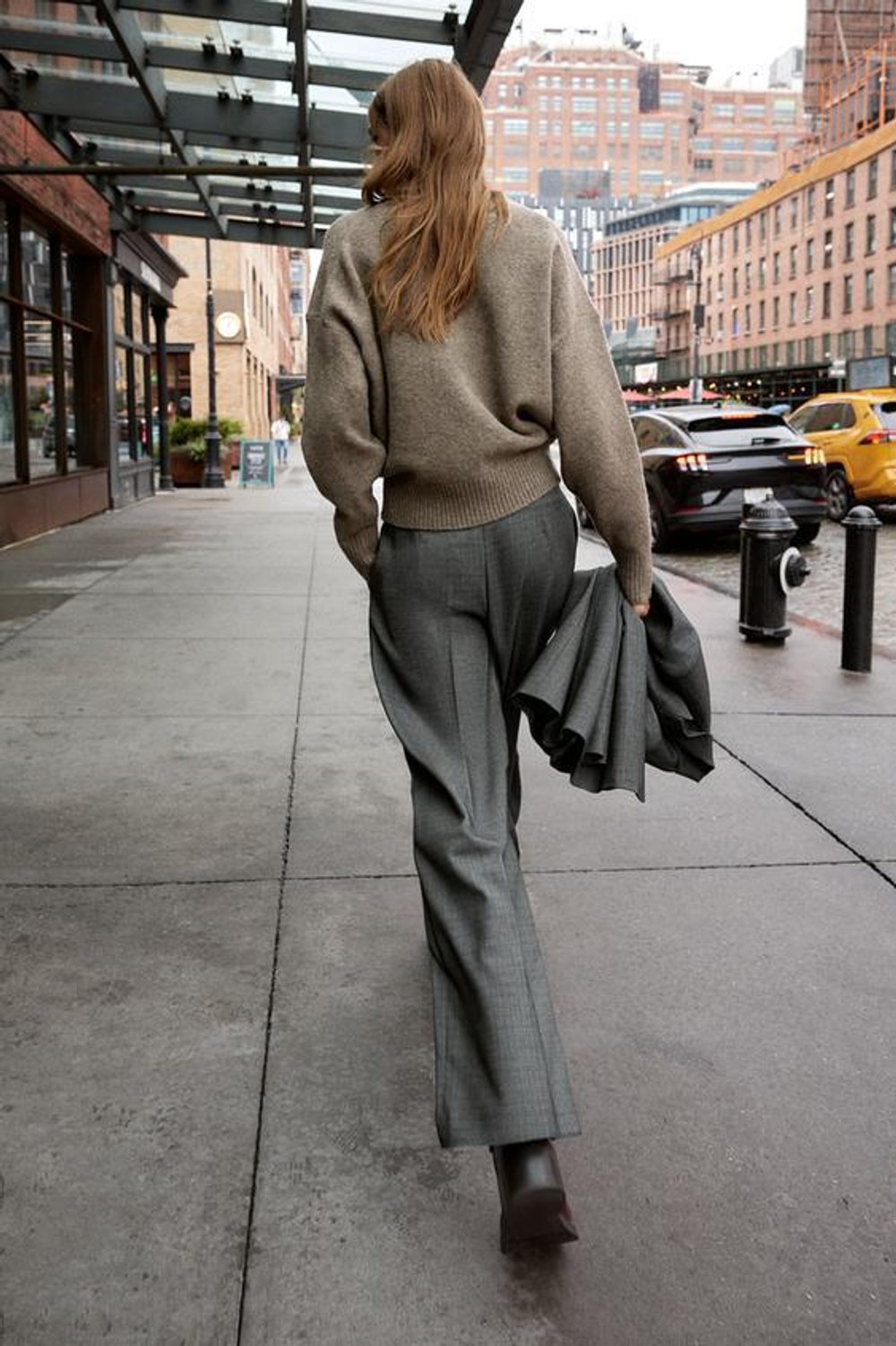 ZARA ШИРОКИЕ БРЮКИ С ЗАЩИПАМИ, ЧЕРНЫЙ/ЭКРЮ