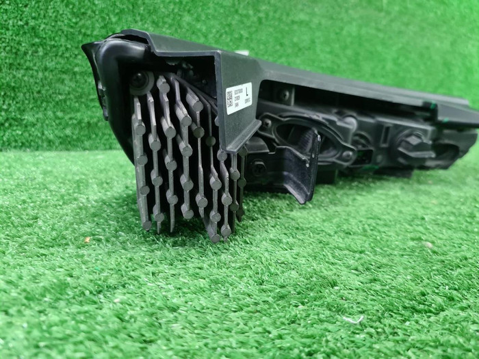 Фара габаритная левая Hyundai Palisade (2018-2022) LED