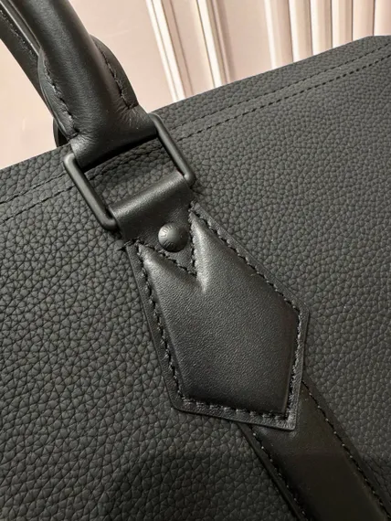 Портфель Louis Vuitton из натуральной кожи, черный