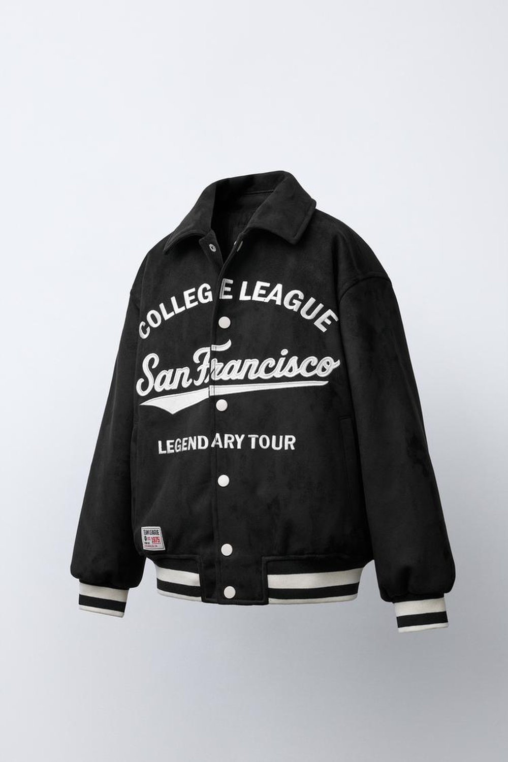 ZARA БОМБЕР ИЗ ИСКУССТВЕННОЙ ЗАМШИ С ВЫШИТЫМ ТЕКСТОМ, ЧЕРНЫЙ