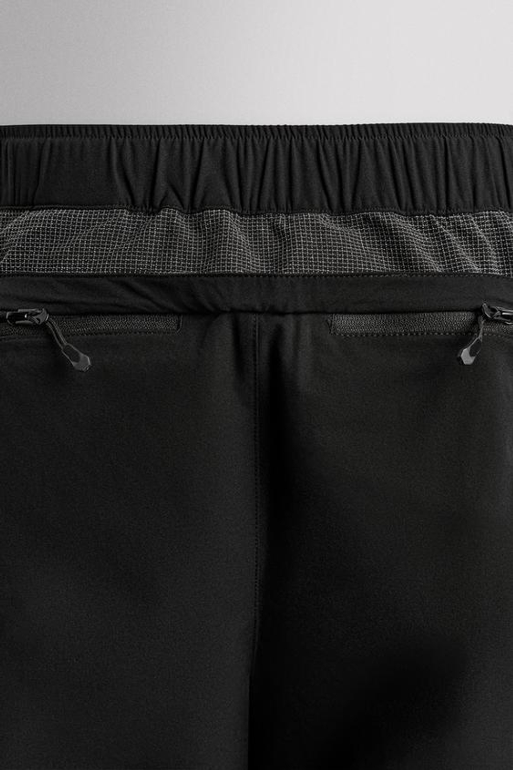 ZARA БРЮКИ ИЗ КОМБИНИРОВАННОЙ ВЫСОКОТЕХНОЛОГИЧНОЙ ТКАНИ С РЕМНЕМ, ЧЕРНЫЙ