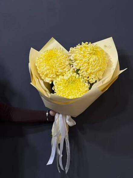 Букет 3 хризантемы Виена