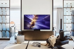 Телевизор OLED Samsung 77" QE77S90FAEXRU Series 9 черный графит 4K Ultra HD 120Hz DVB-T2 DVB-C DVB-S2 USB WiFi Smart TV