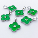 Подвеска Клевер, цвет серебро+зеленый, размер 16*14 мм, цена за 1 шт