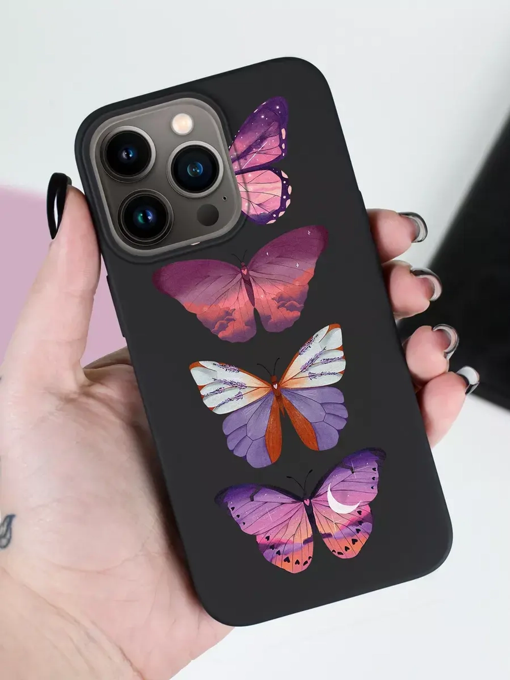 Чехол на iPhone 14 Pro с принтом