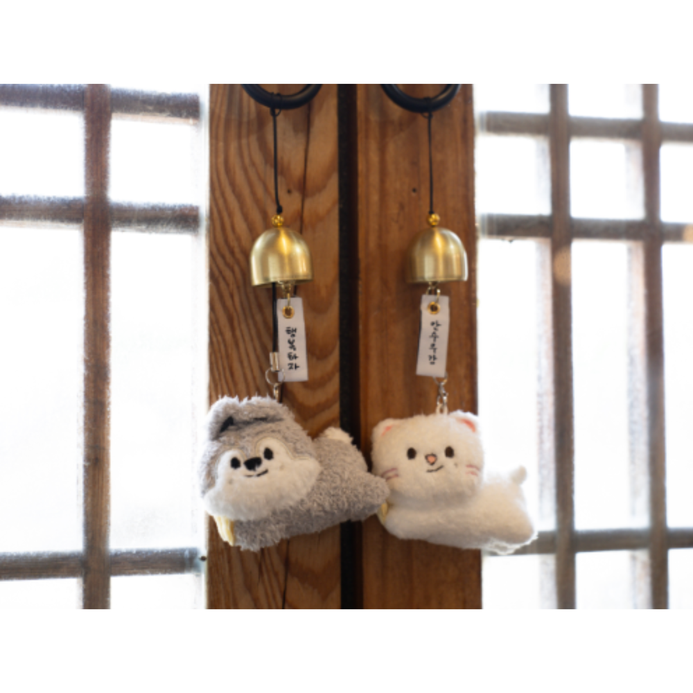 Дверной колокольчик SKZOO PLUSH DOOR BELL KEYRING – Stray Kids World Tour RUN IT