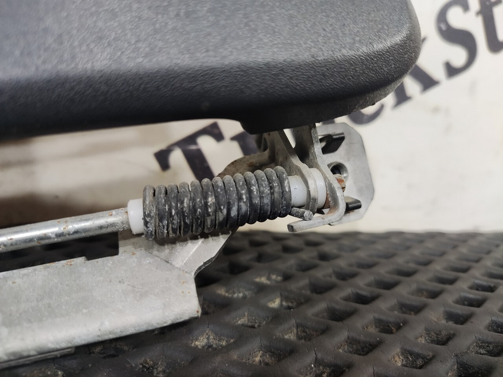 Ручка двери наружная правая