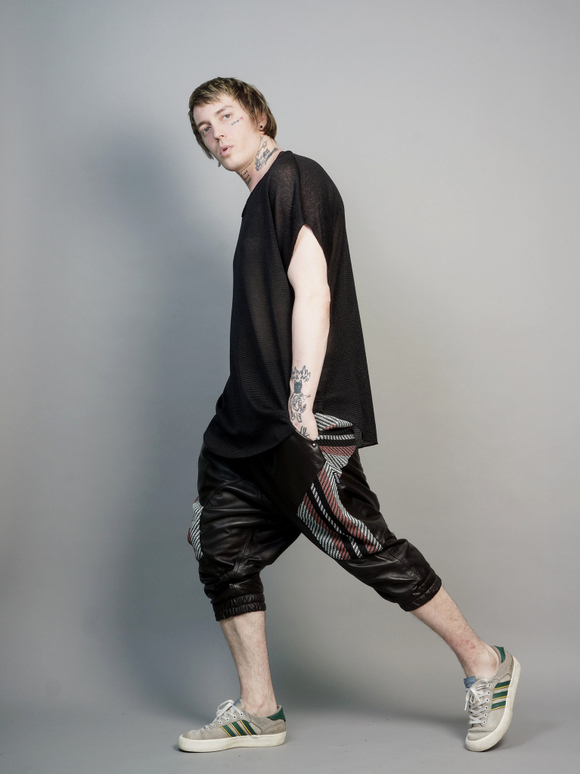 Шорты кожаные удлиненные