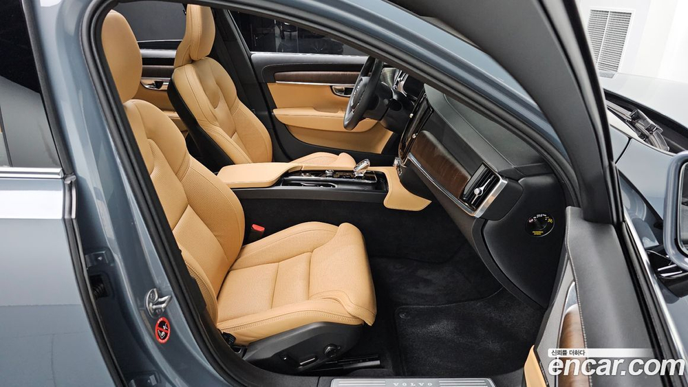 Volvo S90 B5 Ultimate Bright (04.2023)