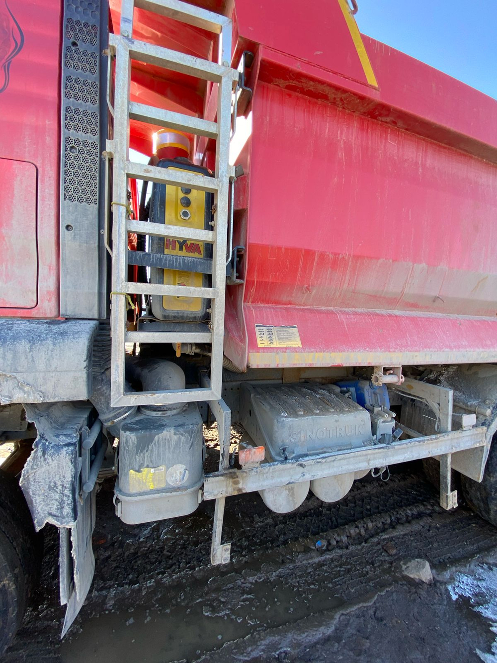 SITRAK C7H 6x4 Самосвал ZZ3256V384ME (Дизельный, 10,5 л, 440 л.с., МТ)