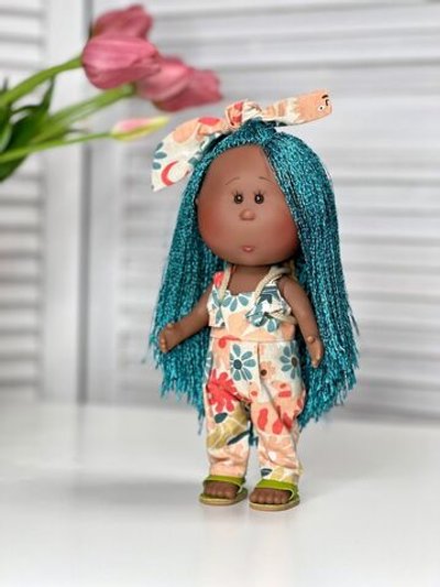 Кукла Nines виниловая 23см Little Mia (3157K)