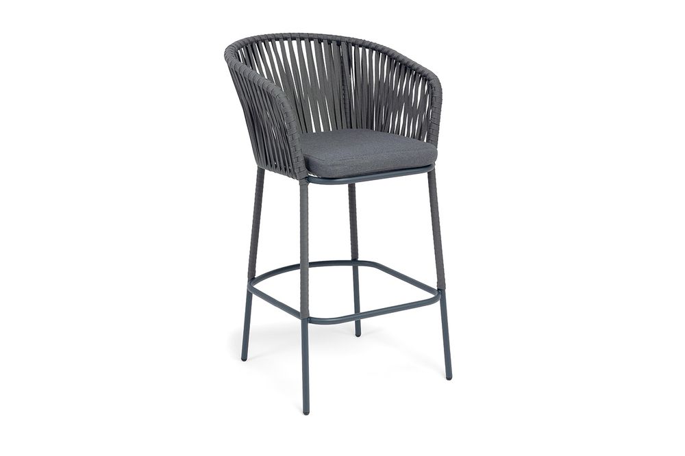 "Бордо" стул барный плетеный из роупа, каркас из стали темно-серый (RAL7024) муар, роуп серый 15мм, ткань темно-серая 027 NEW