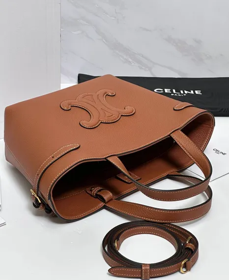 Сумка Celine CABAS ANAÏS CUIR TRIOMPHE коричневая