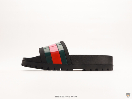 Слайдеры Gucci Slide