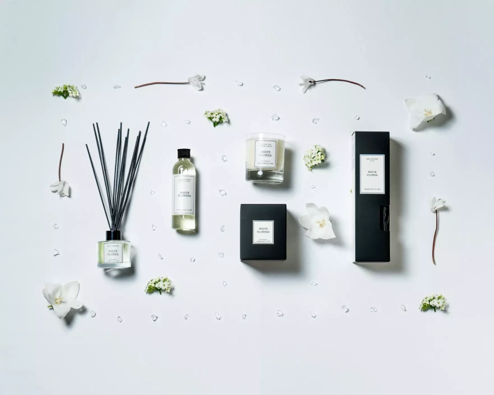 Cereria Molla - Ароматическая свеча 230г Flores Blancas / артикул   5505  / GTIN 8424405055052