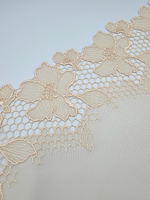 Вышивка на сетке бежевая К685 левая