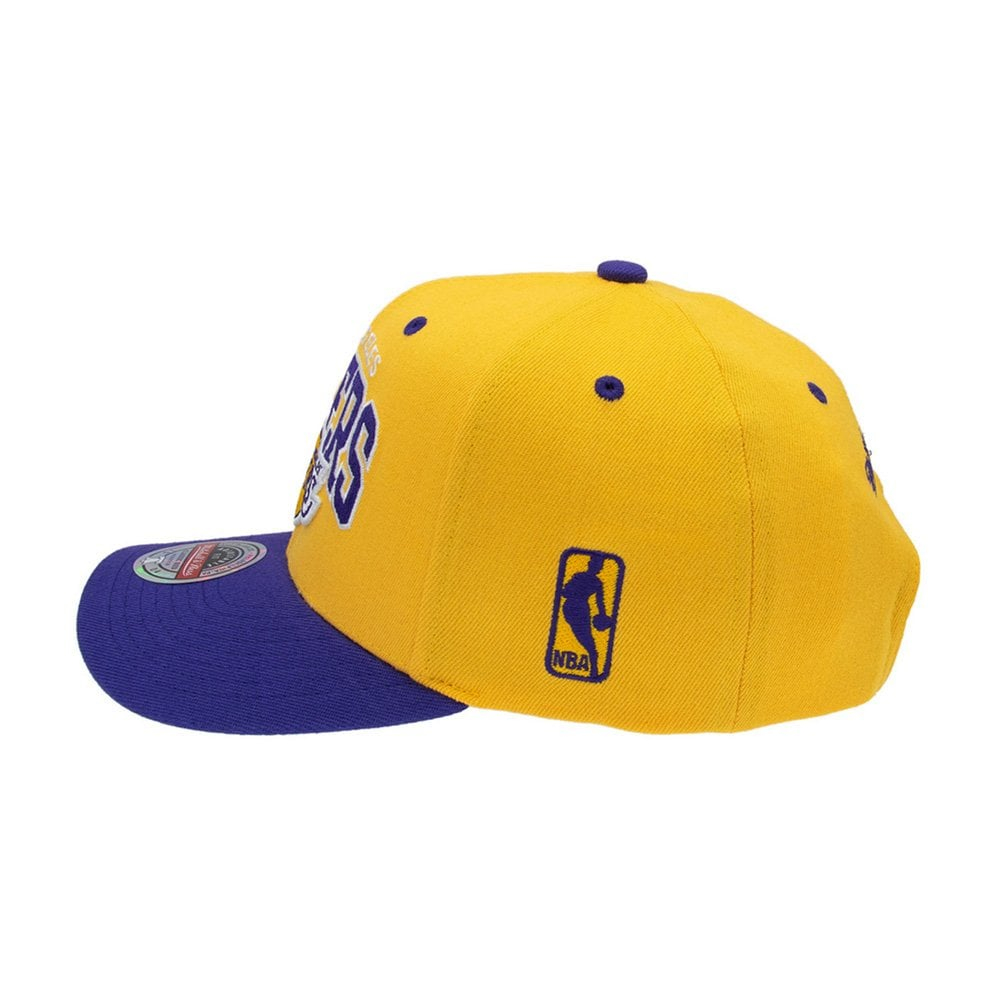 Баскетбольная кепка Mitchell&Ness Los Angeles Lakers Team Arch