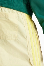 Шорты adidas Adicolor Classics Sprinter - желтый