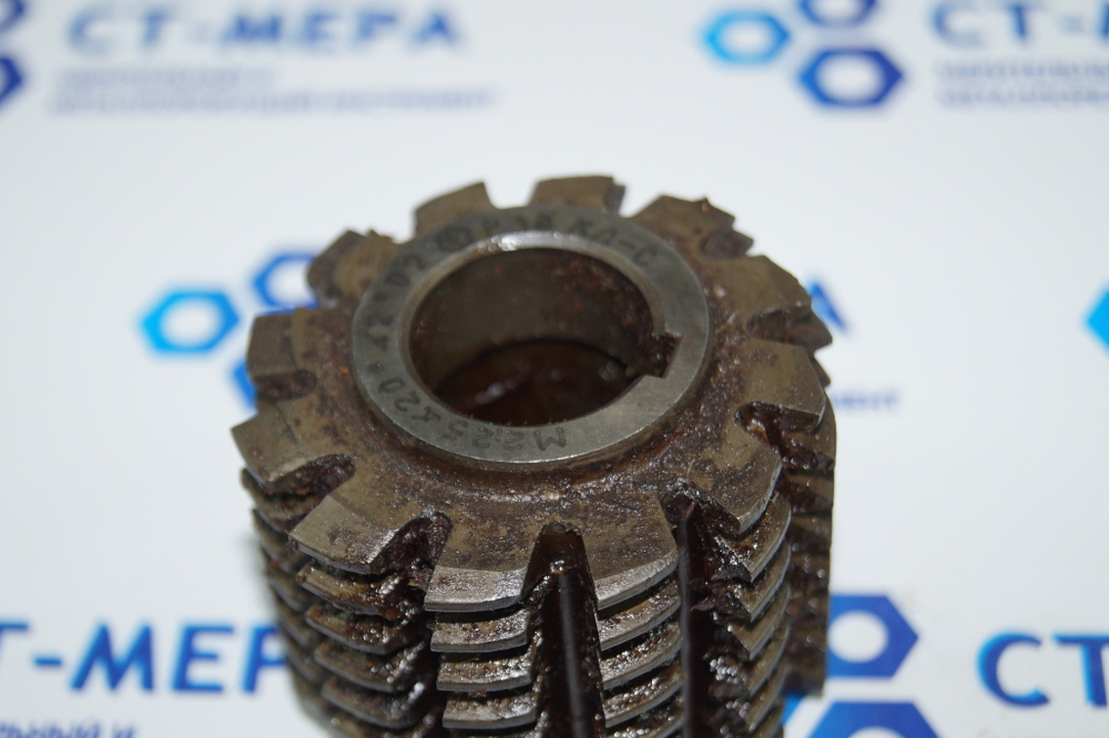 Фреза червячная модульная М2.25 20град. Р18 кл. С