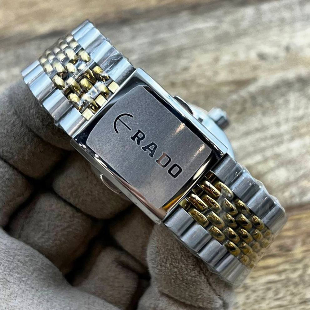 Часы Rado
