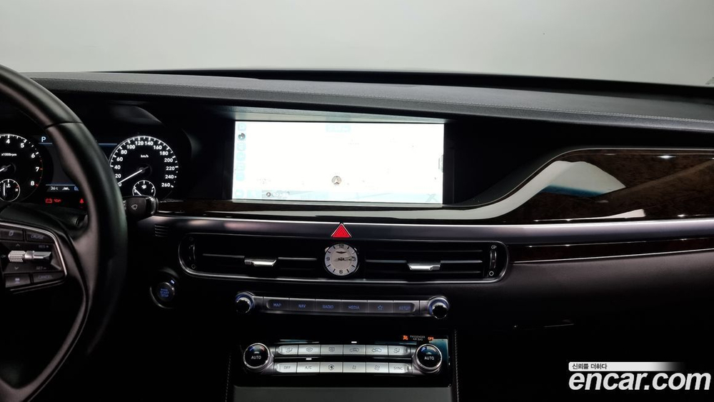 Genesis G90 3.8 AWD (04.2020)