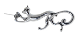 "Буся" брошь в серебряном покрытии из коллекции "Кошки-Мышки" от Jenavi с замком булавка
