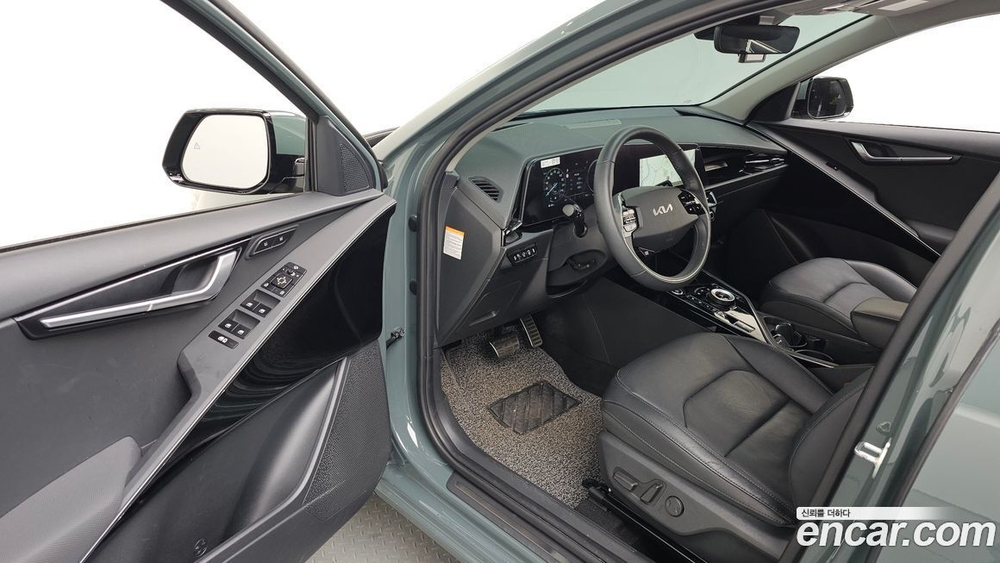 Kia The All New Niro Signatures (03.2022)