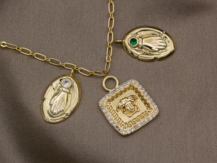 Подвеска Версаче