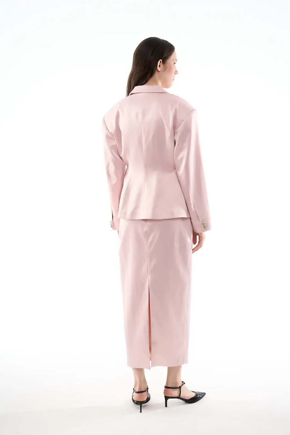 Юбка-карандаш атласная розовая