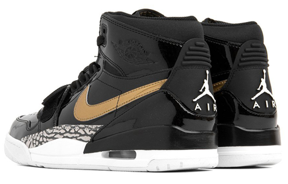 Кроссовки Jordan Legacy 312