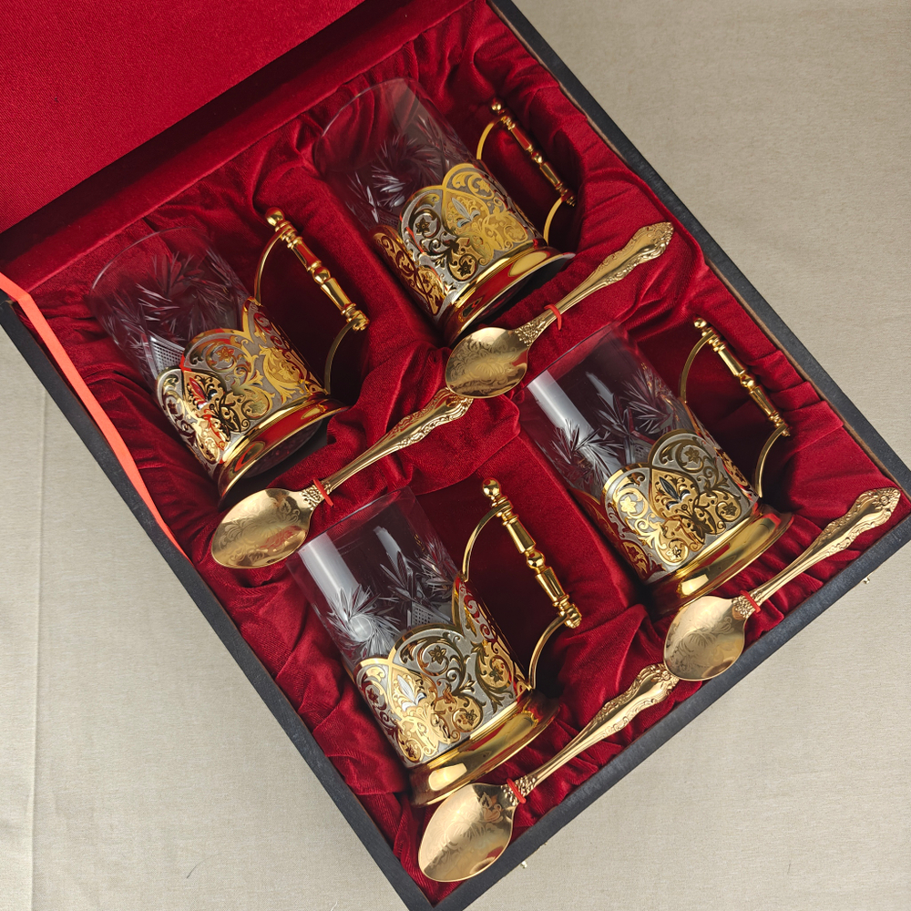 Чайный набор на 4 персоны "Эксклюзив"