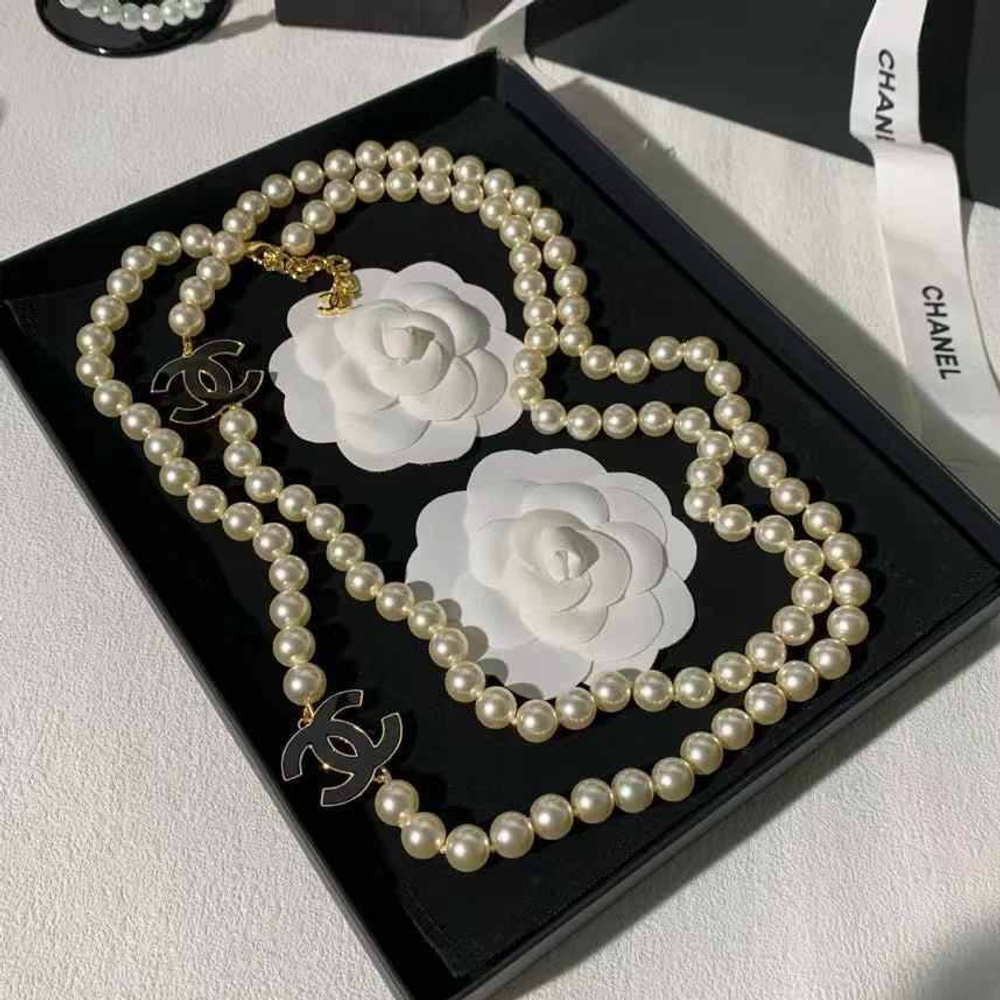 Бусы CHANEL