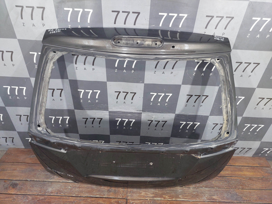 Крышка багажника Kia Carens 2 (UN) 06-12 Б/У Оригинал 737001D040