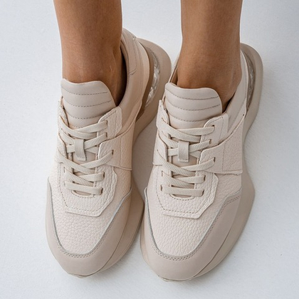 Кроссовки из натуральной кожи на массивной подошве